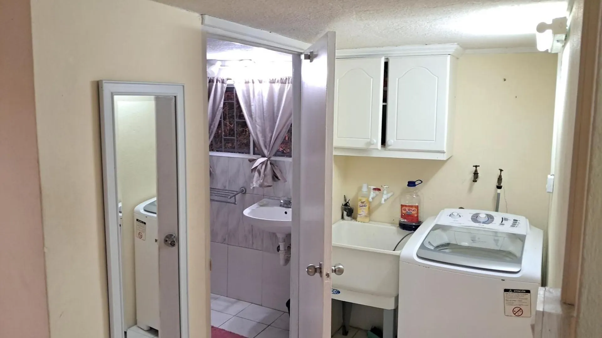 Surfer'S Lodge بريدج تاون بريدج تاون